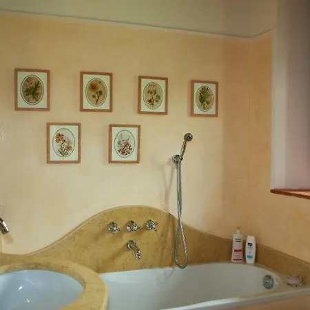 Sleeps 12 Pool Air Con Wifi * Ponte a Moriano