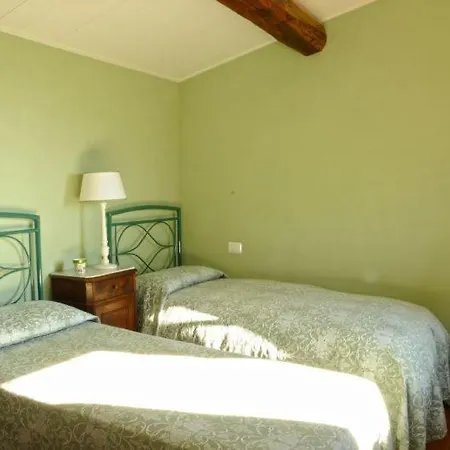 Vila Sleeps 12 Pool Air Con Wifi Ponte a Moriano